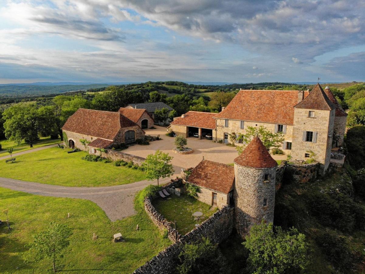 Gite 8 Pers Du Chateau De Cantecor Alvignac Buitenkant foto