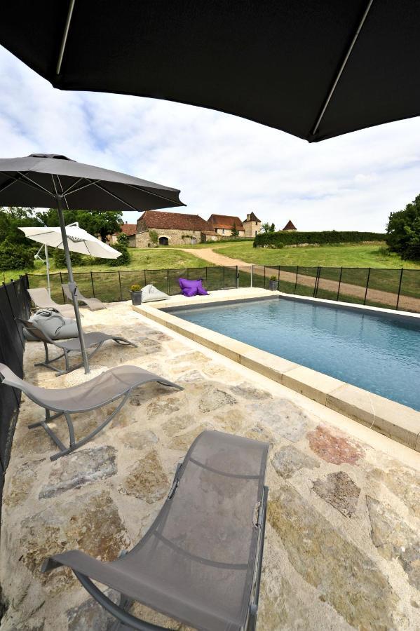Gite 8 Pers Du Chateau De Cantecor Alvignac Kamer foto